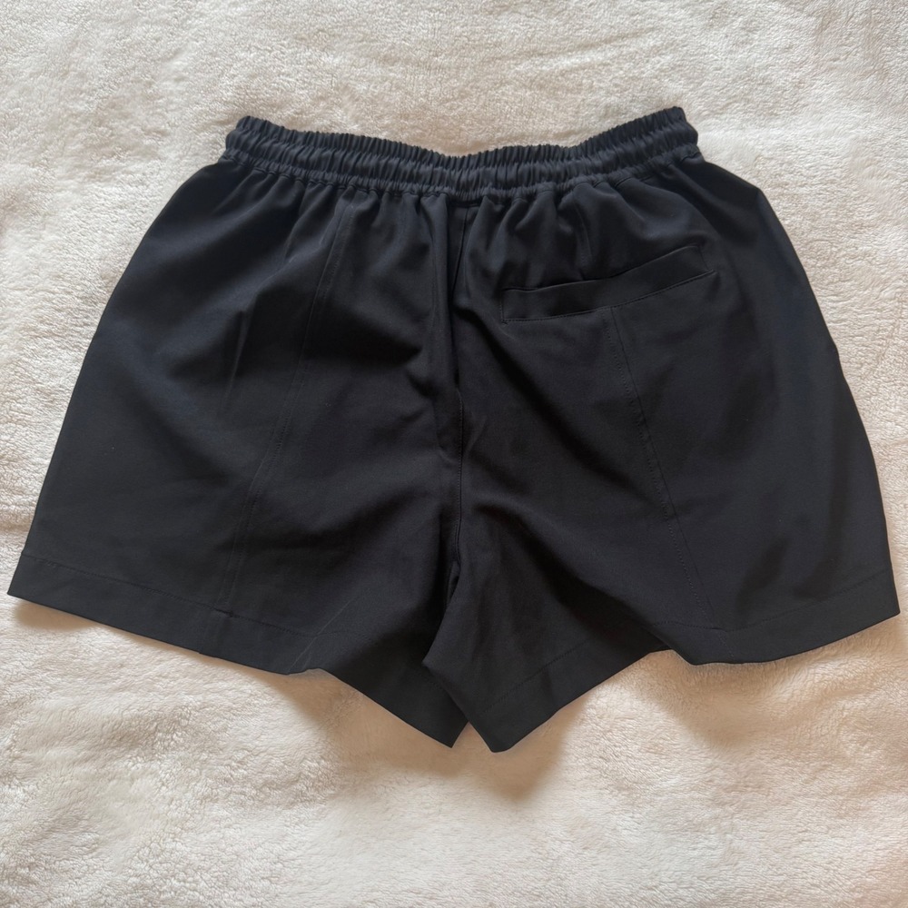 Varley Esmond Black Mid Rise Drawstring Athletic Shorts Womens XS - Picture 9 of 9
